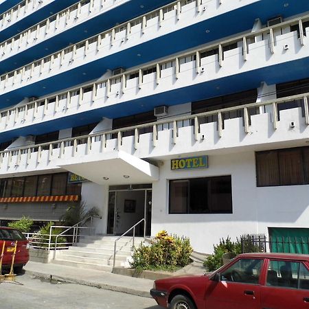 Hotel Betoma Santa Marta  Exteriör bild